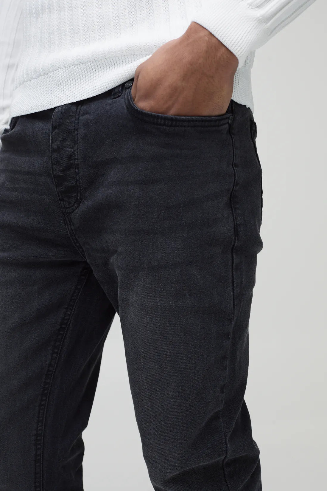 Skinny Stretch Jean in Charcoal