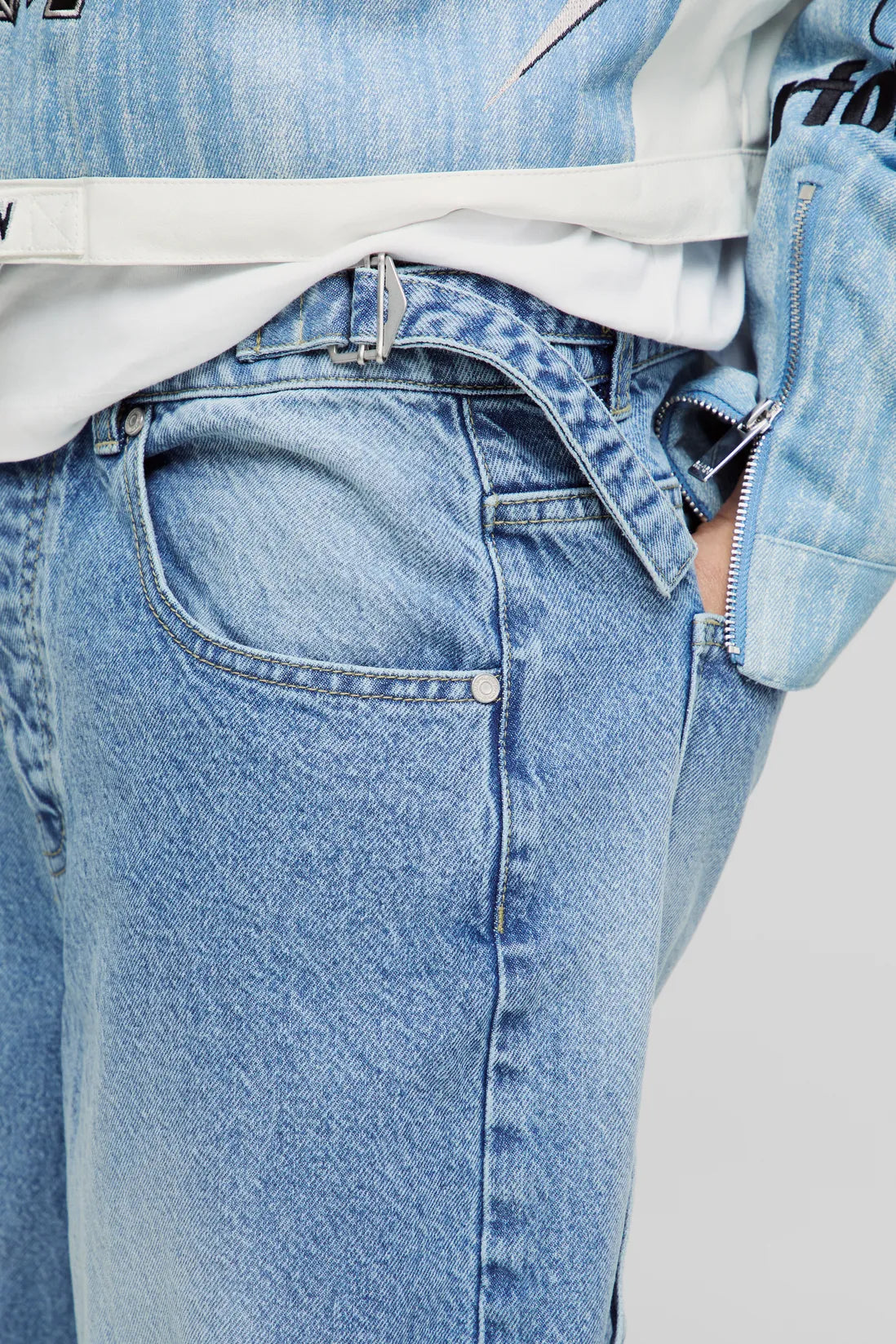Washed Adjustable Waist Baggy Carpenter Jeans