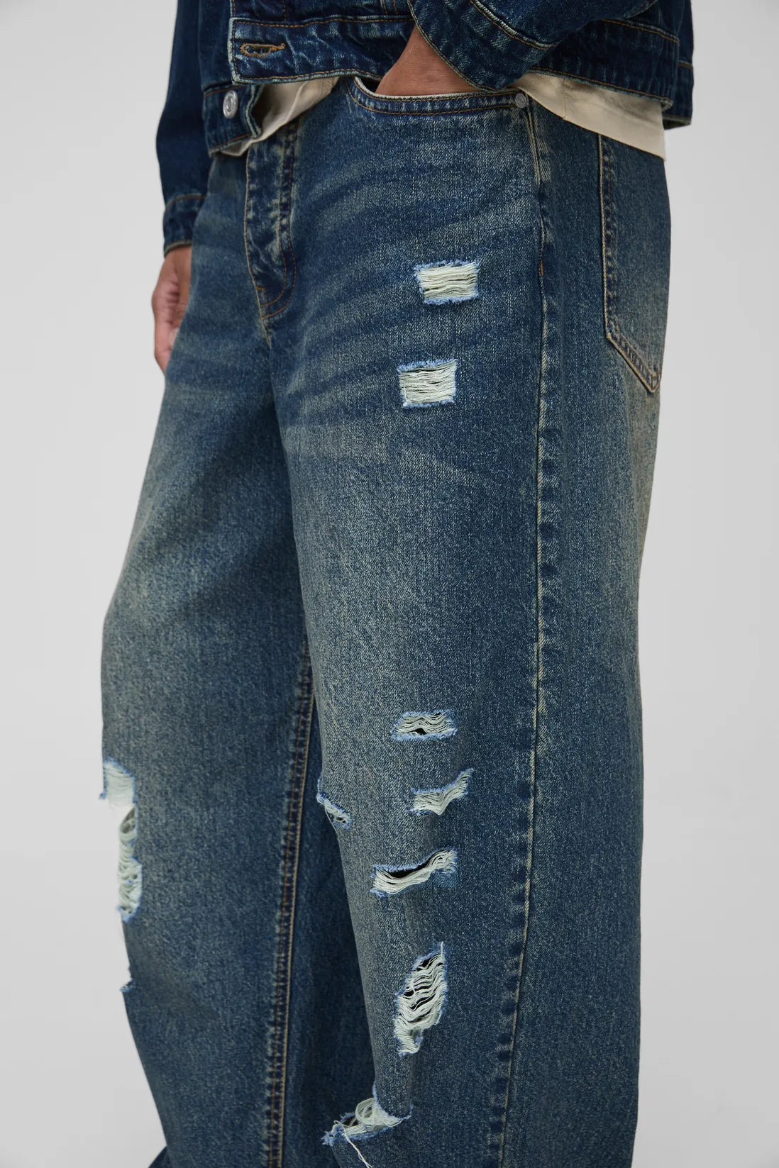 Super Baggy All Over Ripped Washed Jeans