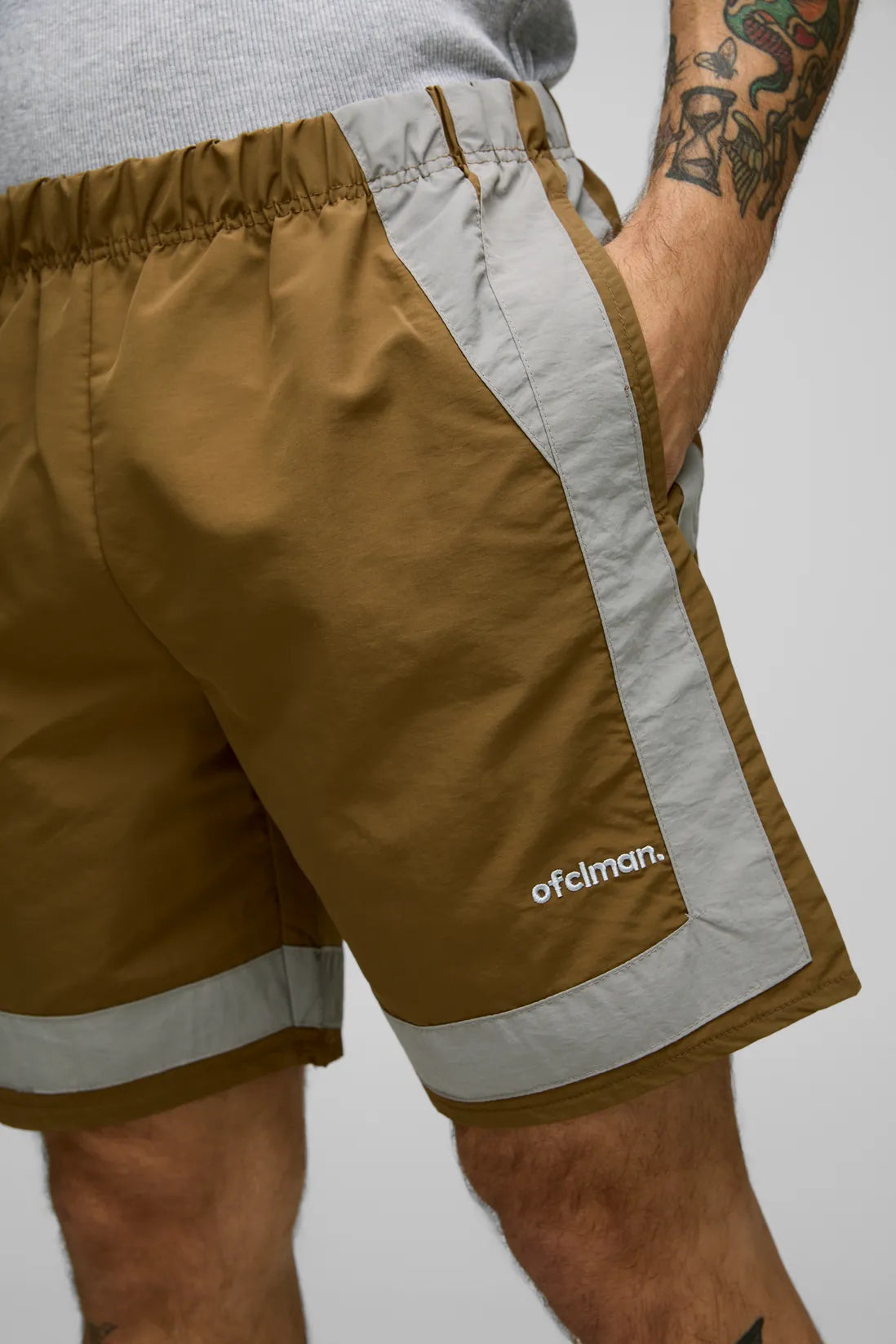 Elasticated Waist Relaxed Crinkle Nylon Colour Block Shorts