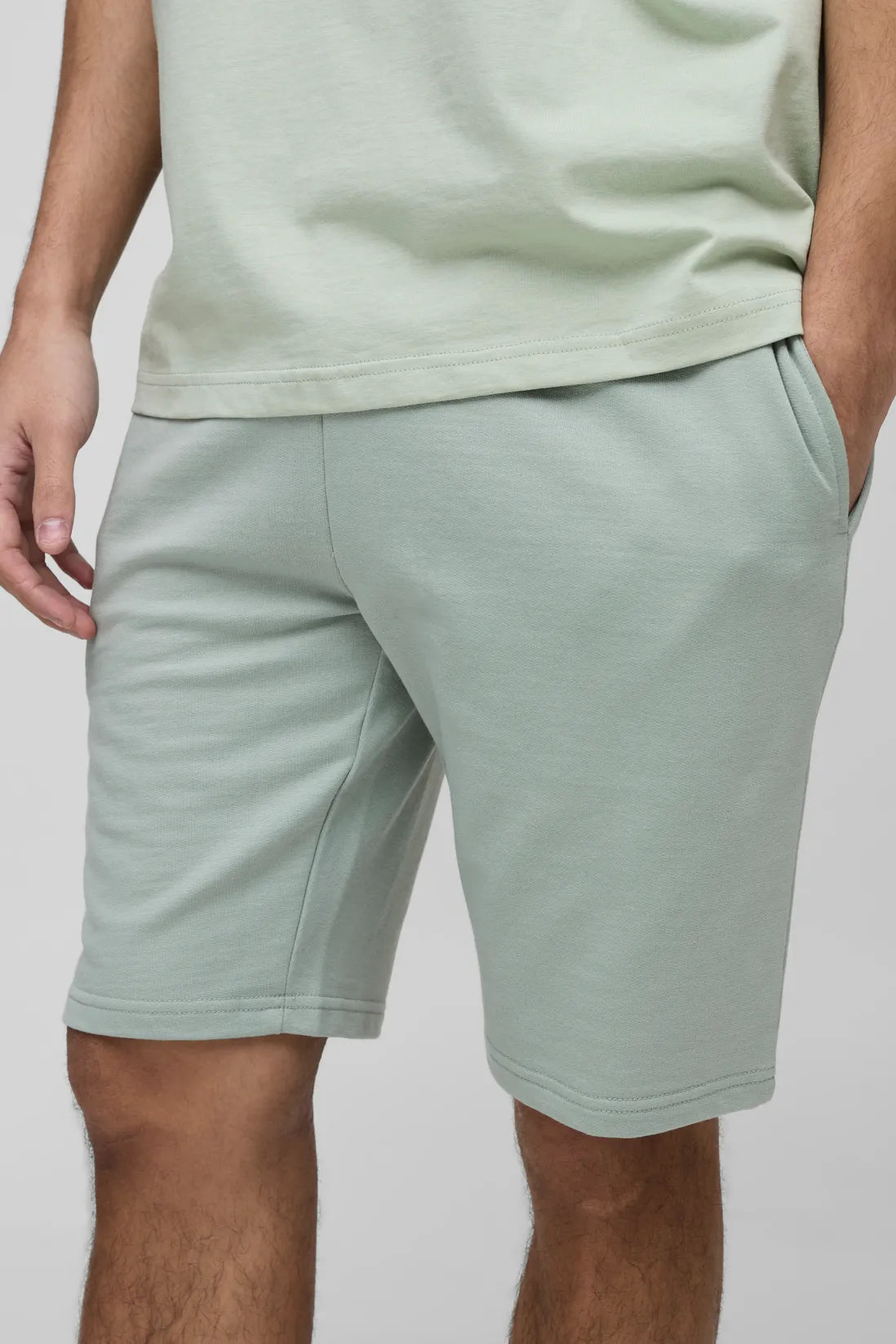 260GSM Loopback Basic Slim Fit Mid Length Shorts