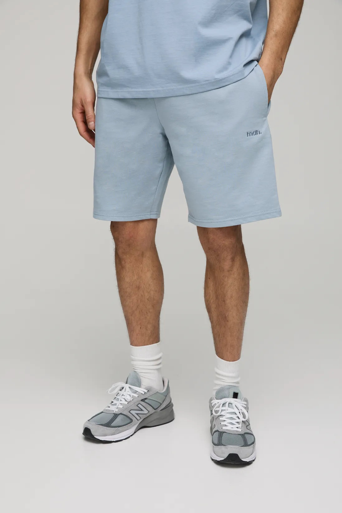 260GSM Loopback Basic MAN. Relaxed Mid Length Shorts