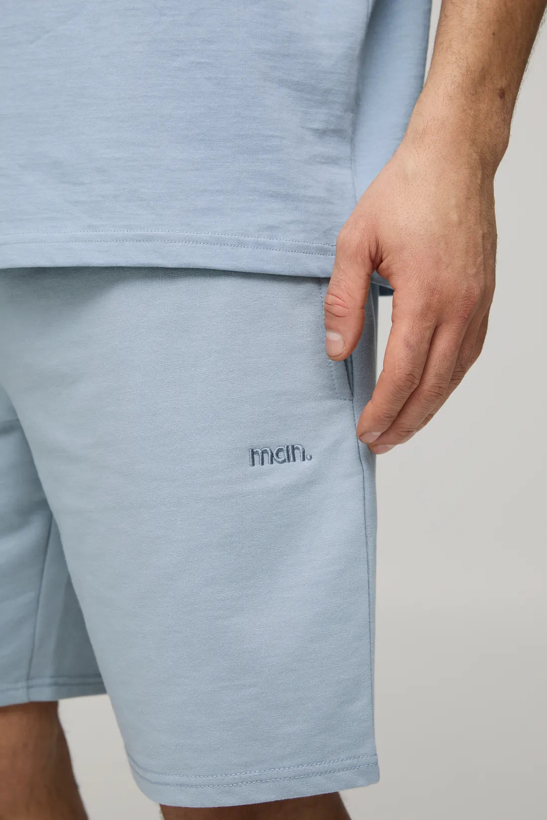 260GSM Loopback Basic MAN. Relaxed Mid Length Shorts
