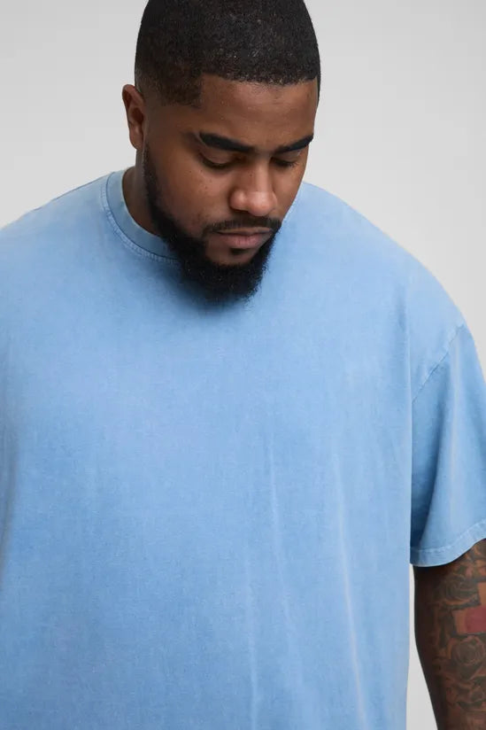 Plus Oversized Acid Wash T-Shirt