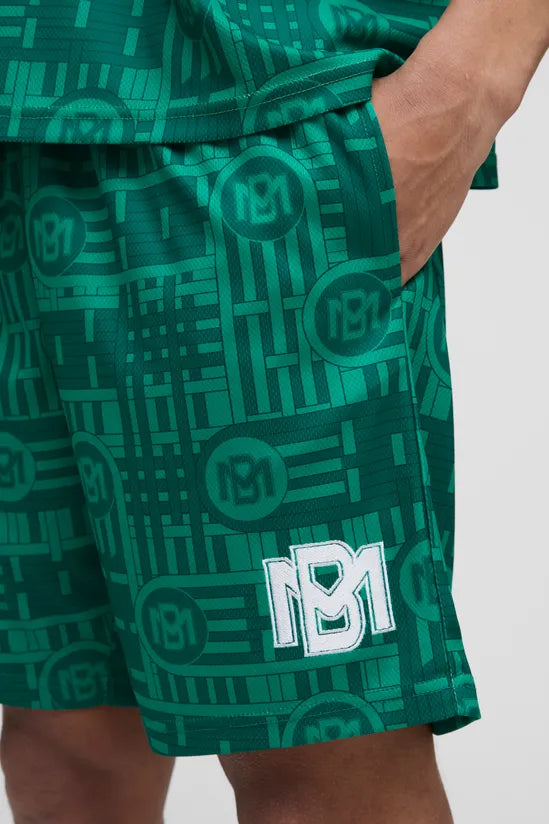 Relaxed Mesh Embroidered Mid Length Short
