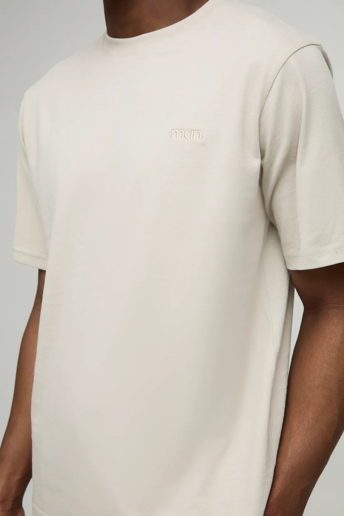 Regular Fit MAN. Basic Crew Neck T-Shirt