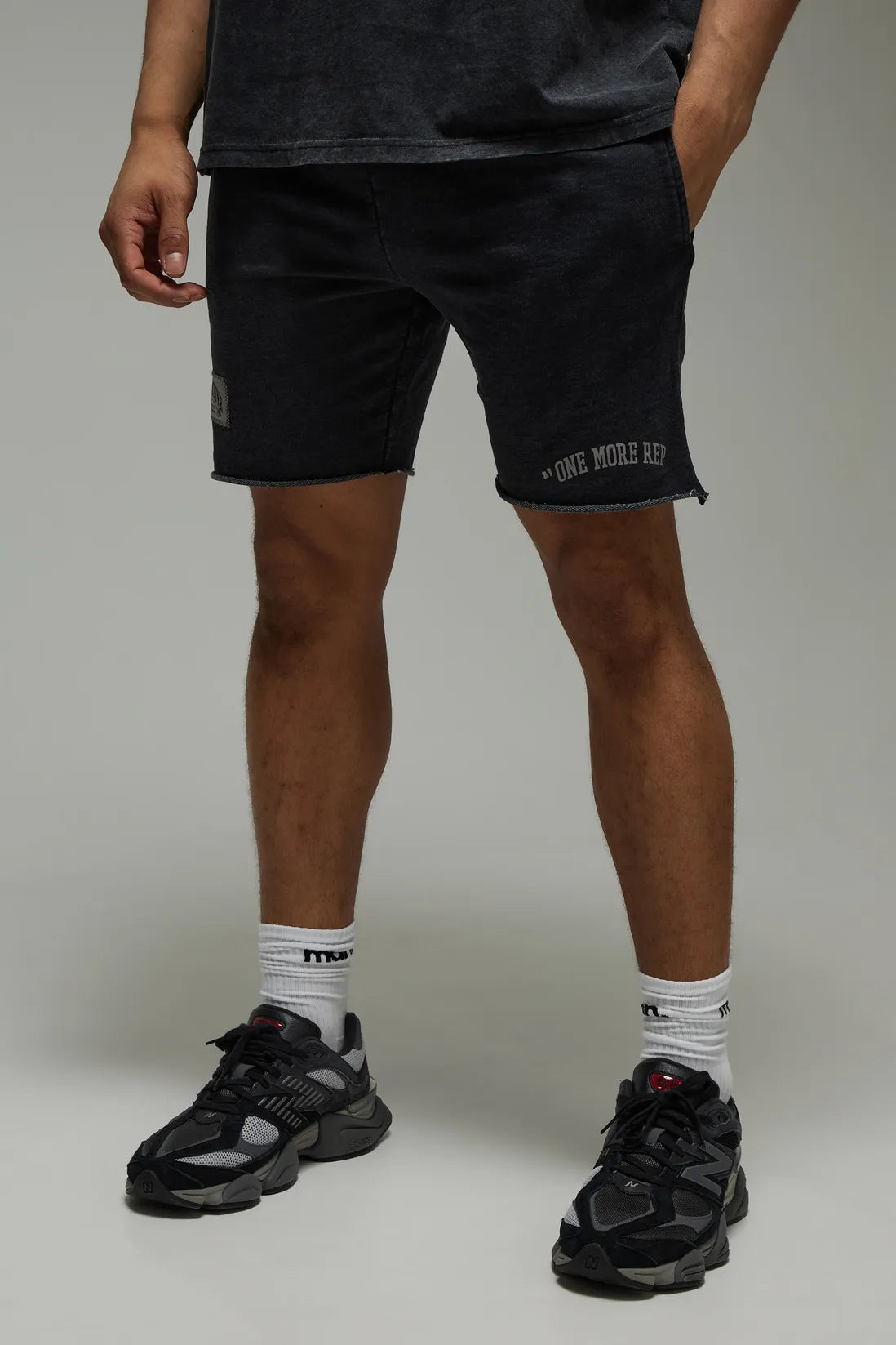 Man Active Washed One More Rep Regular Fit 5inch Shorts