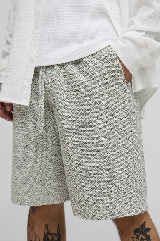 Elasticated Waist Straight Zig Zag Boucle Shorts