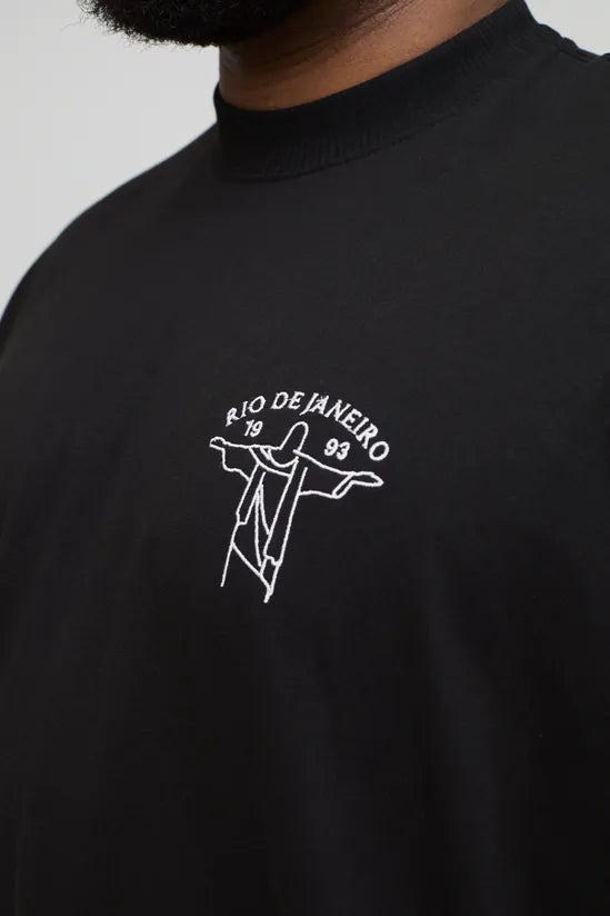 Plus Oversized Extended Neck Embroidered Rio De Janeiro Embroidered T-Shirt
