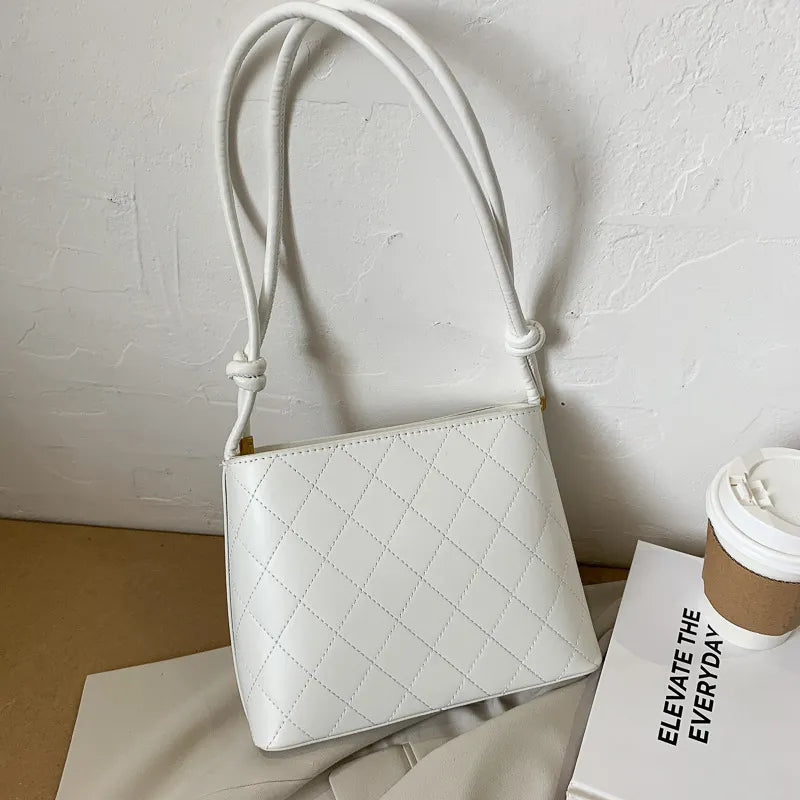 Women Fashion Basic Diamond Stitching Bag