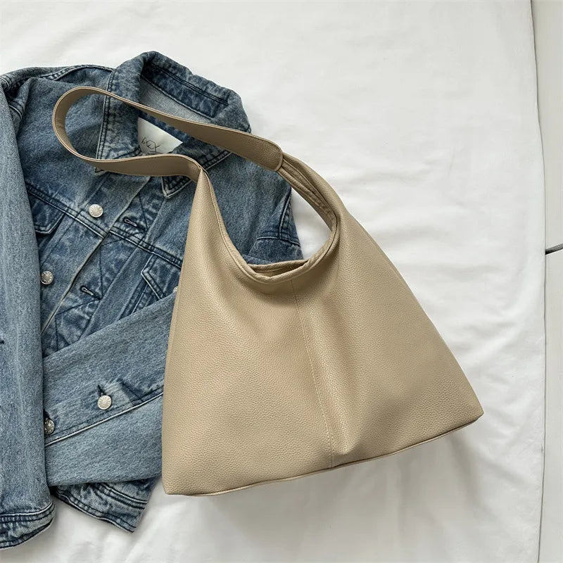 Fashionable Solid Color PU Large Capacity Shoulder Bag
