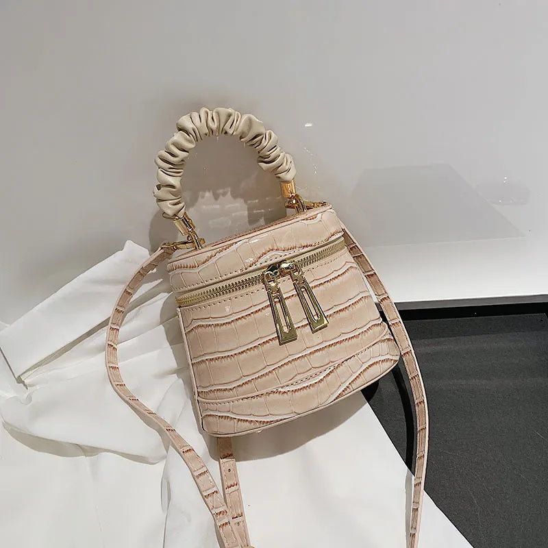 Women Vintage Chain Crease Design Square Shoulder Handle Bag