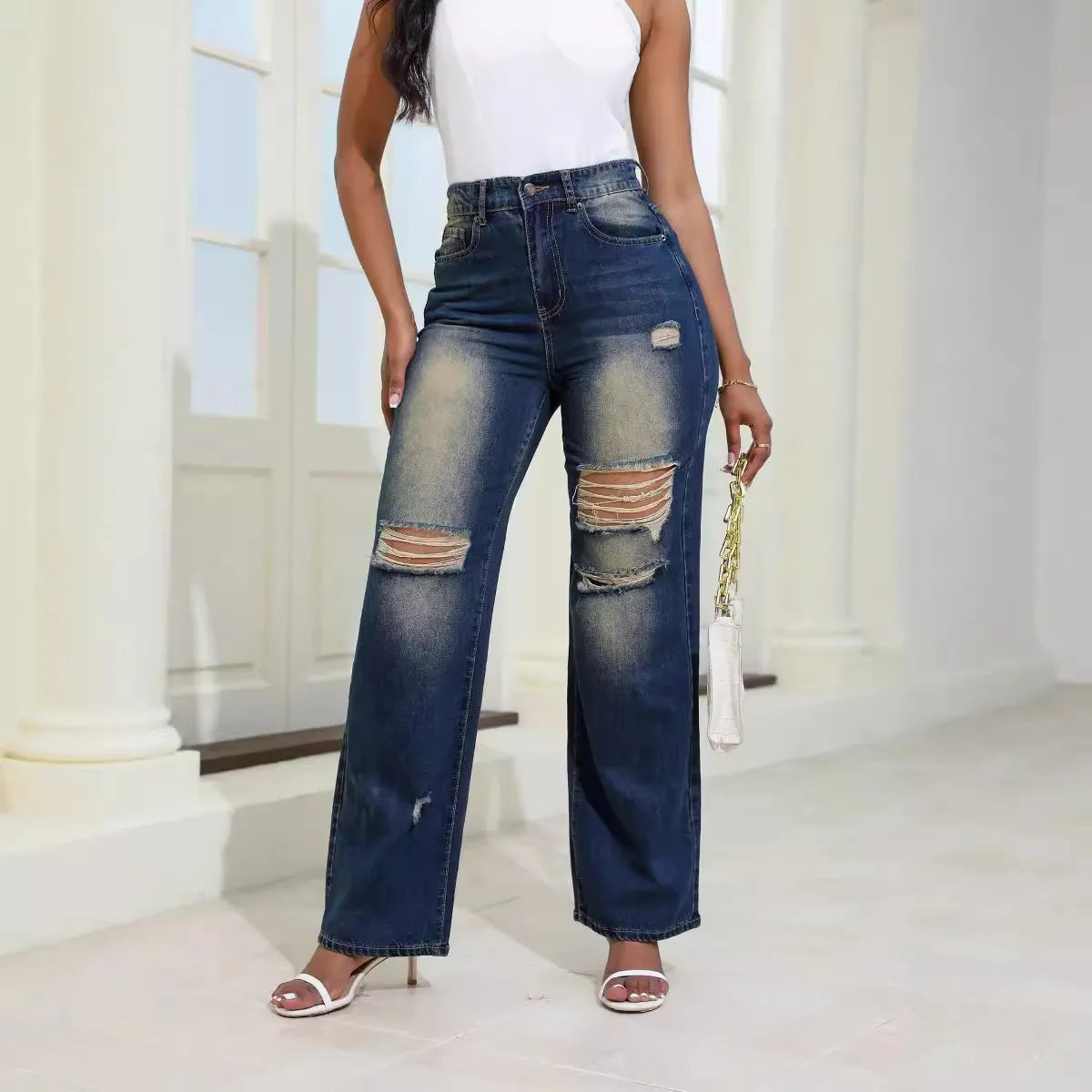 Simple High Waist Ripped Jeans