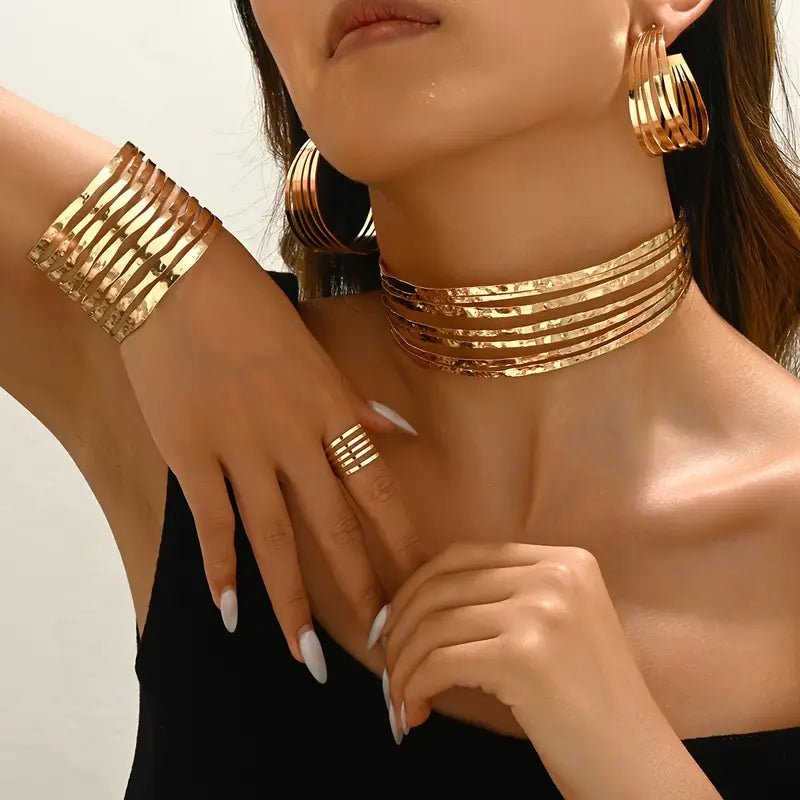 Fashionable Jewelry Set