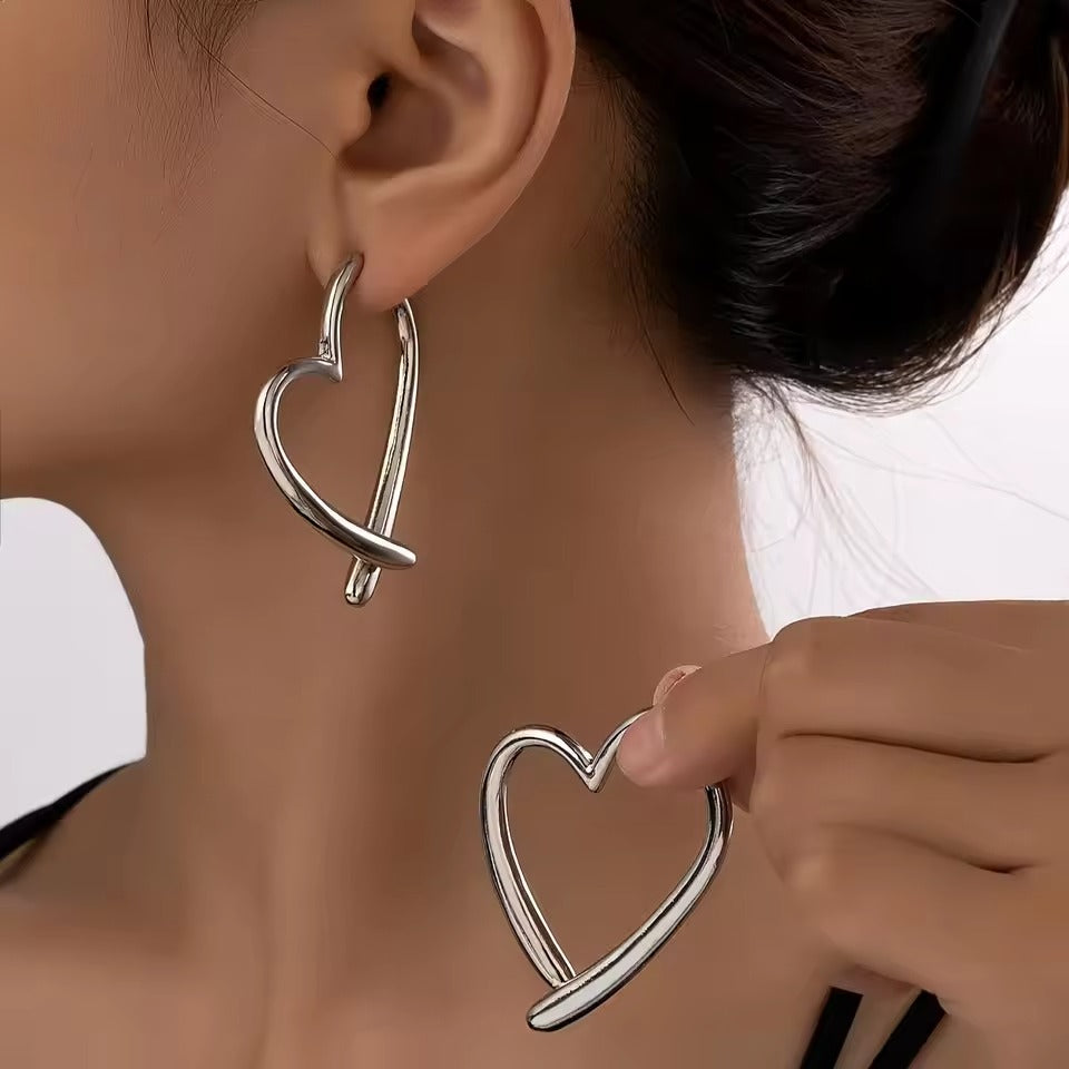Fashion Personality Love Earrings for Women
