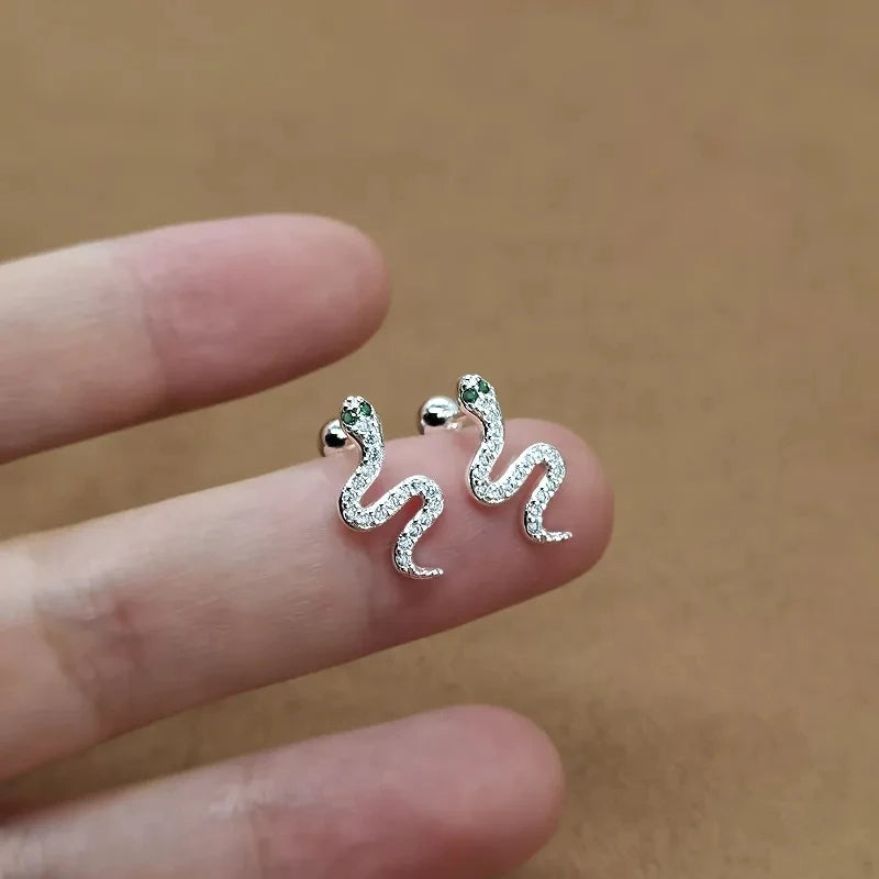 Trendy Butterfly & Heart Helix Stud Earrings – 2pcs Set