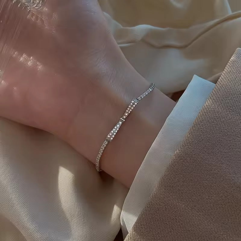 925 Sterling Silver Zircon Bow Adjustable Bracelet