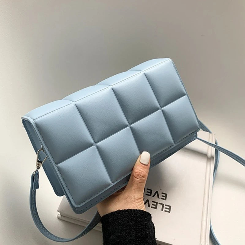 Women Small Ladies Shoulder Bags with Chain Trendy Clutch Purse Cute Designer Bag