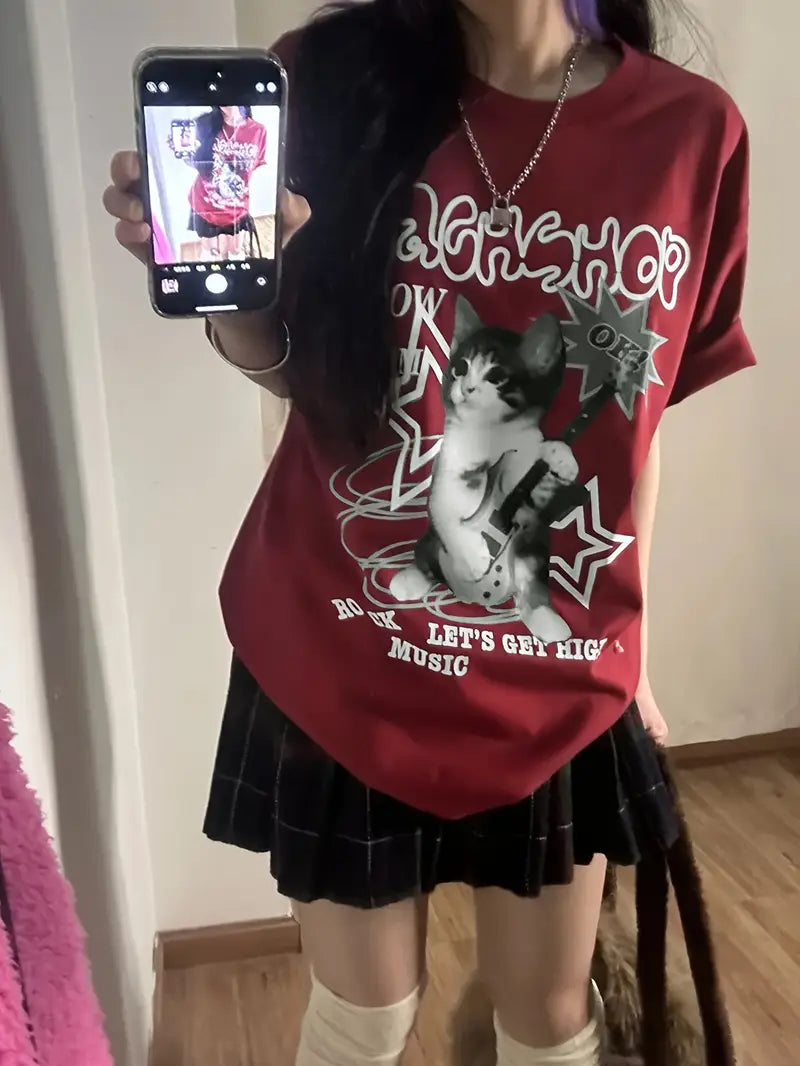 Maroon Retro Y2K-Inspired Graphic Tee