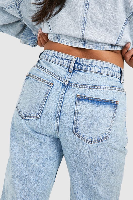 Plus Pleated At Waist Roll Hem Mom Jeans