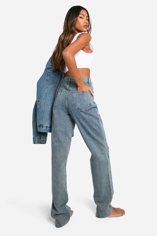 High Waisted Ripped Knee Straight Leg Jeans in Washed Blue