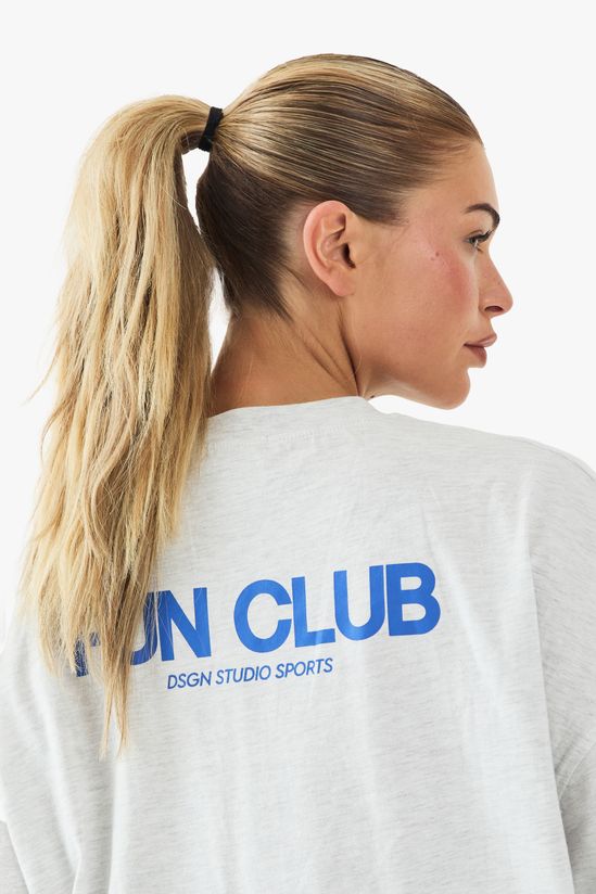 DSGN Studio Sport Run Club Oversized T-Shirt
