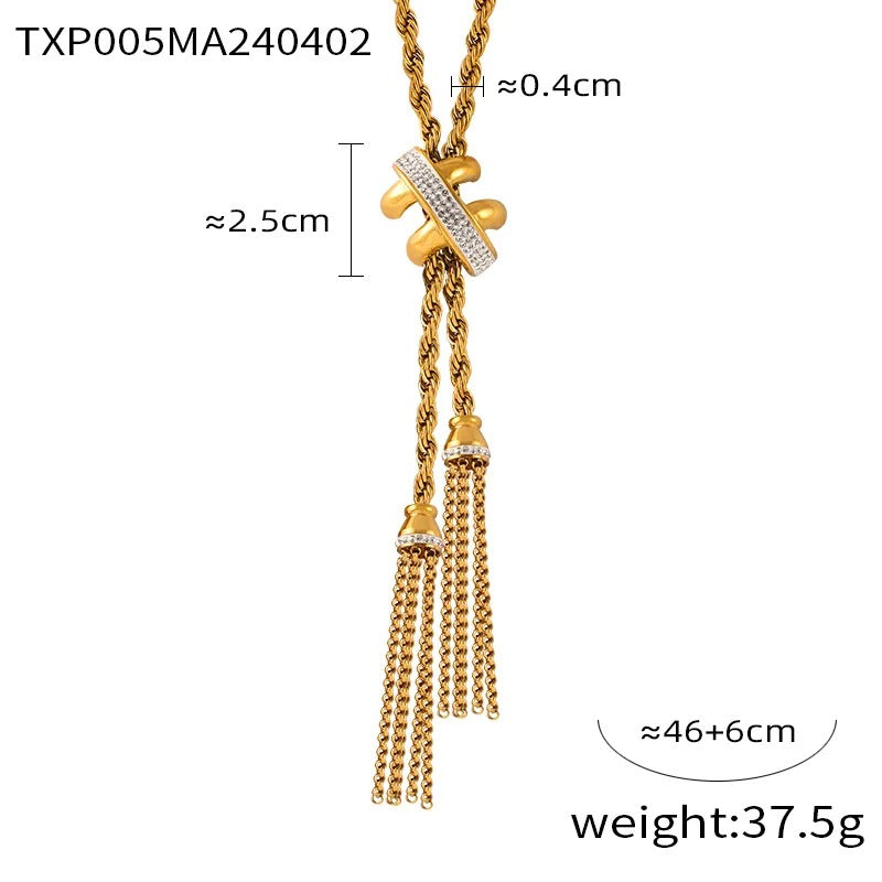 Nivora Gold-Plated Rhinestone Pendant Box Chain Necklace
