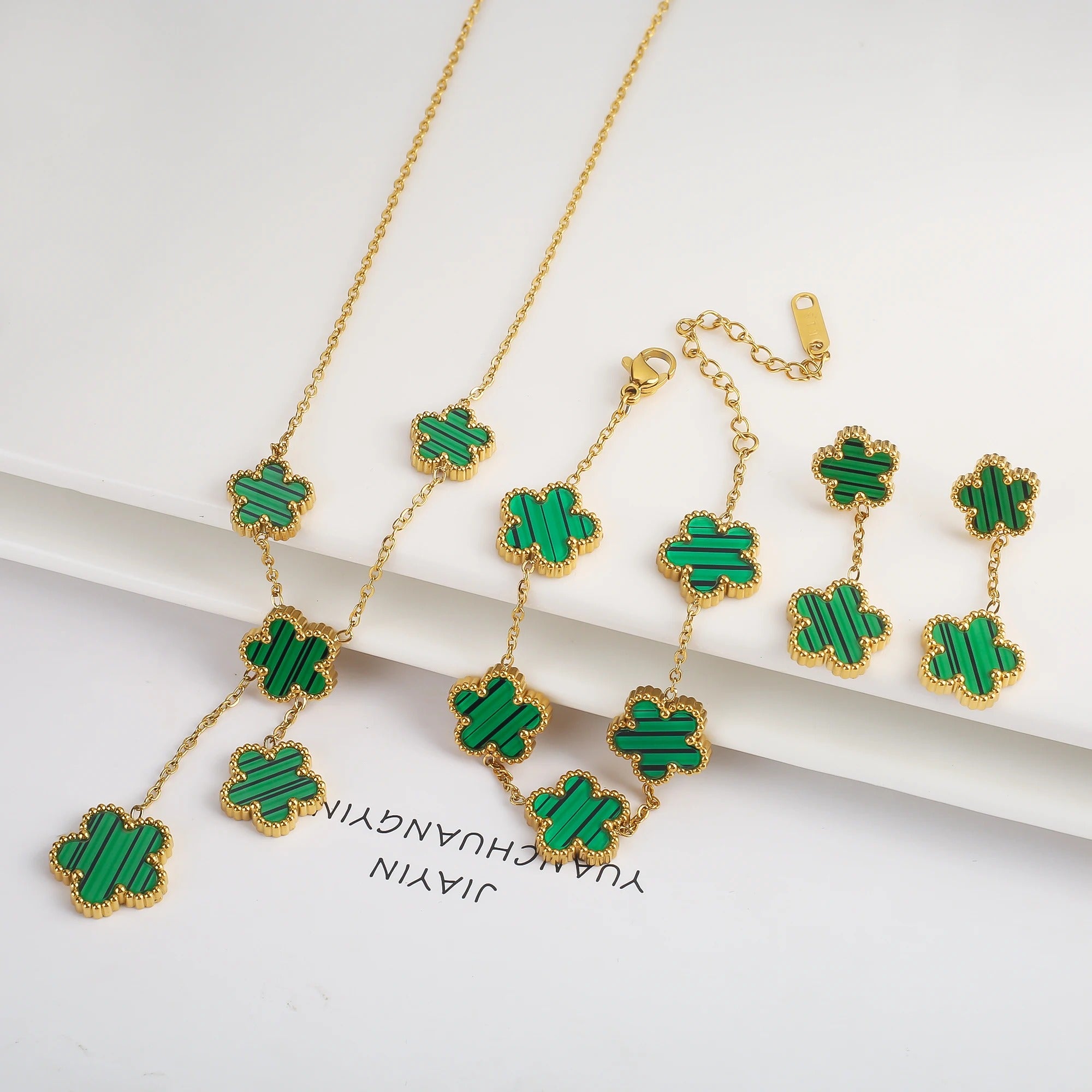 Five-Leaf Clover Gold Color Jewelry Set