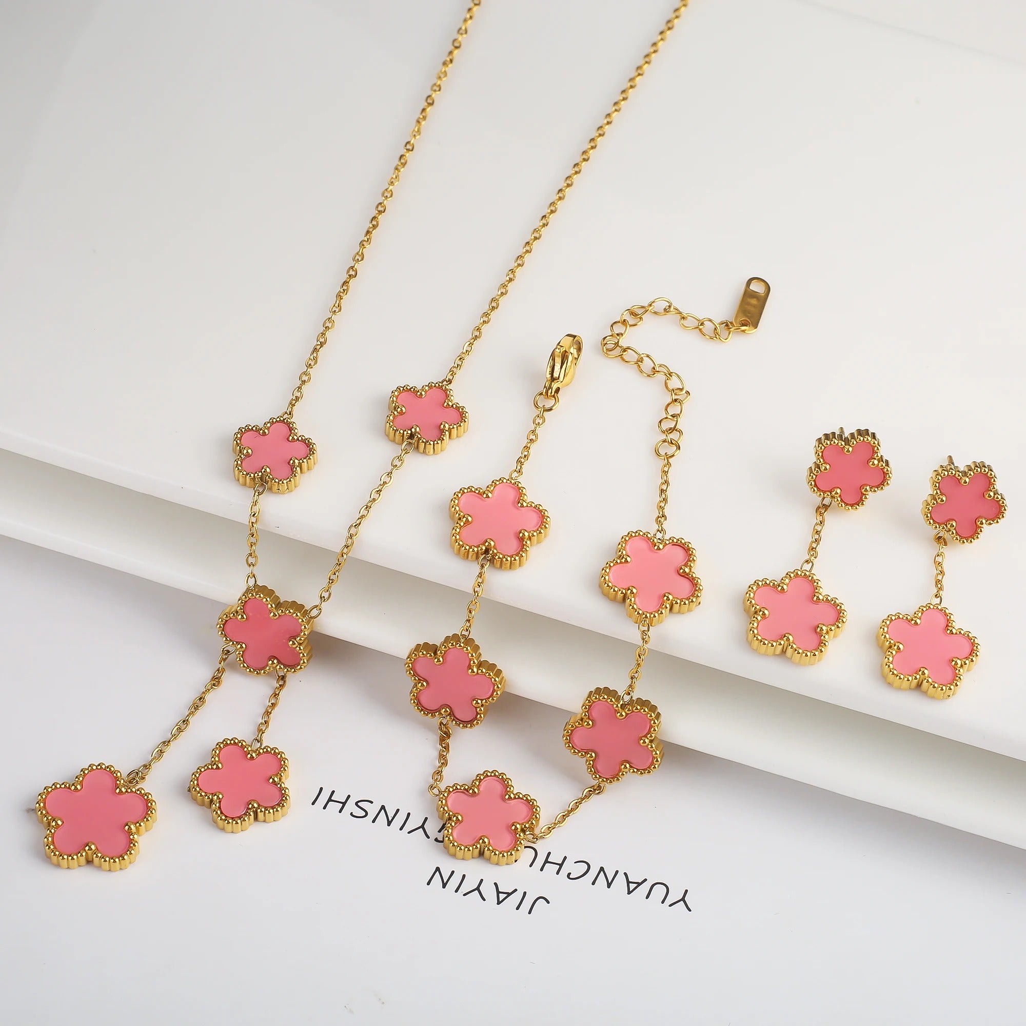 Five-Leaf Clover Gold Color Jewelry Set