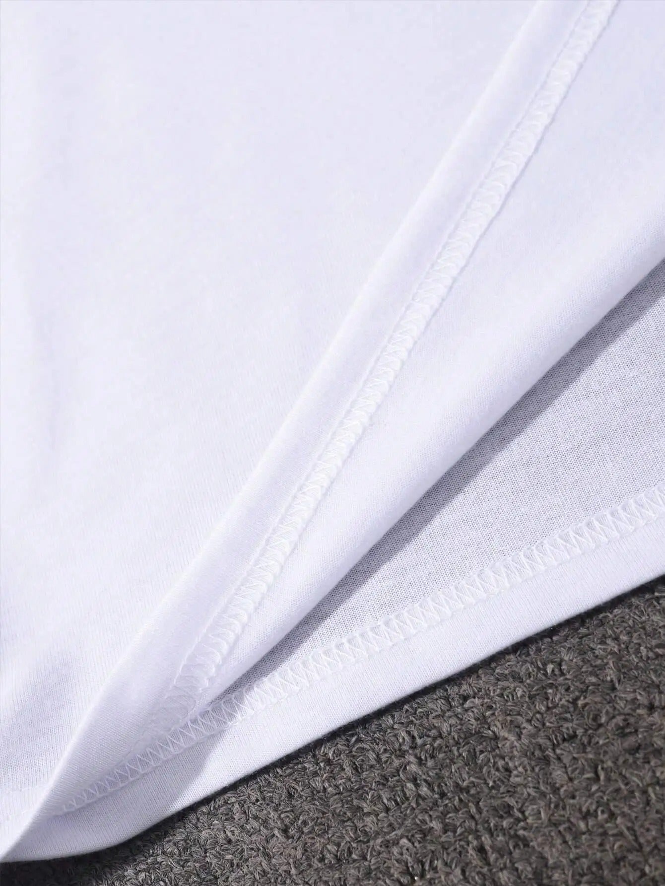 Men’s Mountain Inspiration Print T-Shirt