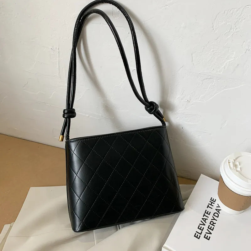 Women Fashion Basic Diamond Stitching Bag