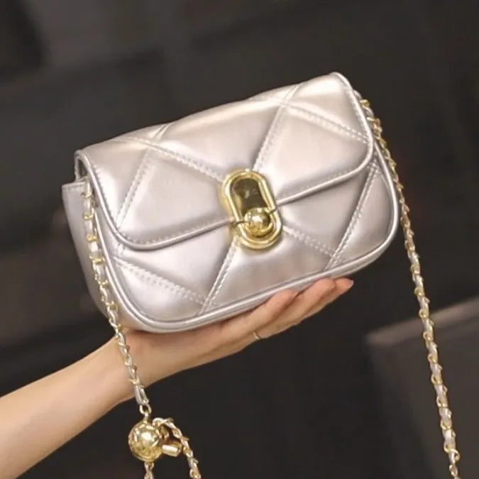 Fashion Flip Chain Square Mini Crossbody Bag