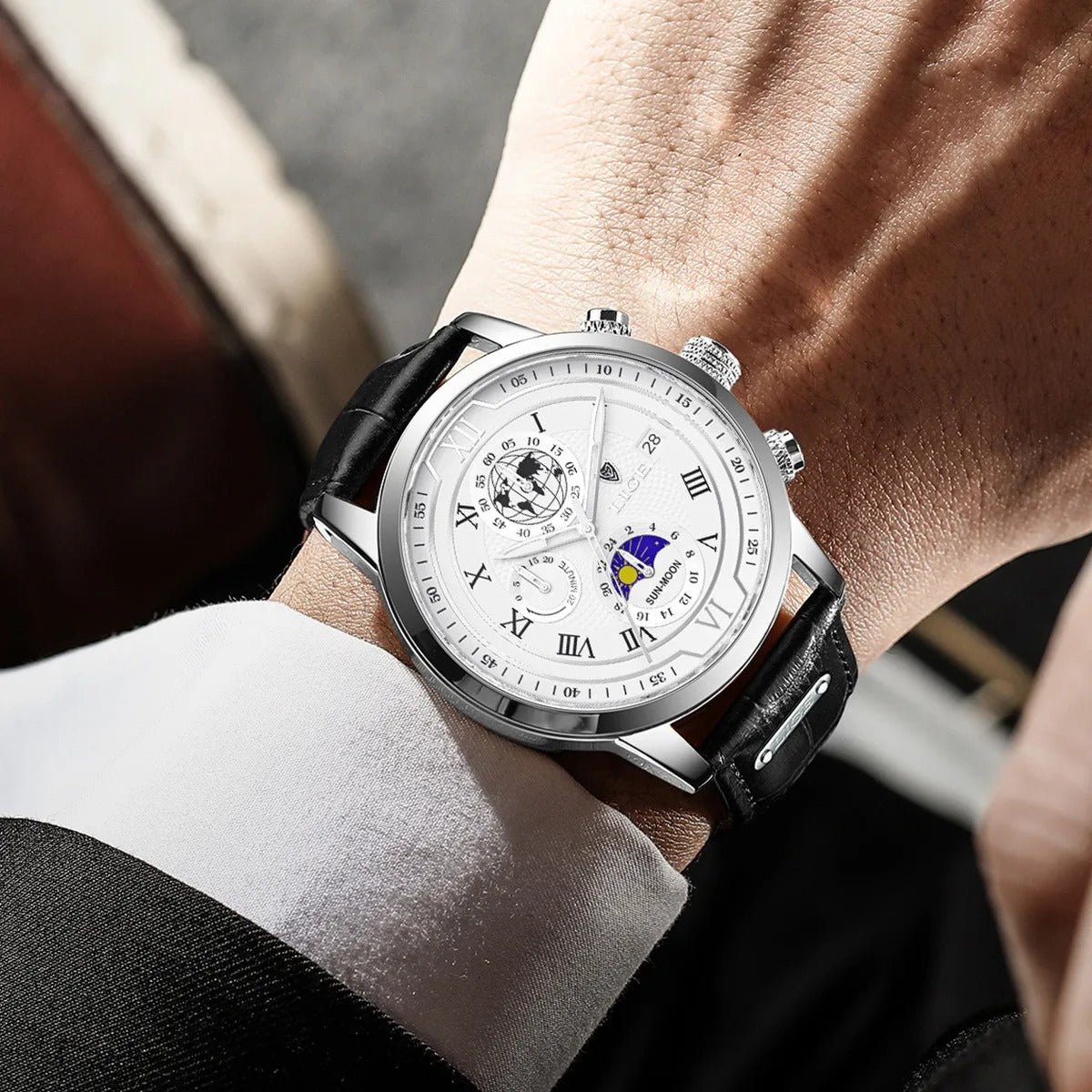 Fashion Leather Men's Chronograph Watch