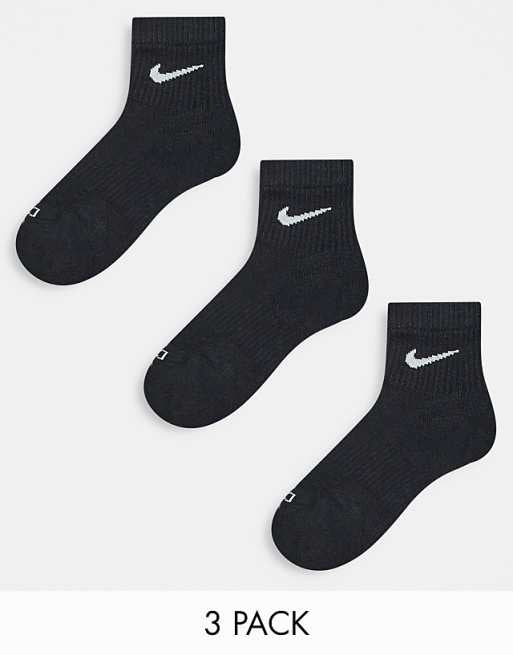 Men Nike Training Everyday Plus Cushioned 3 pack ankle socks in black