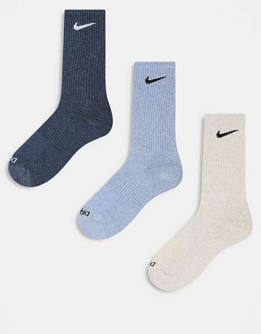 Men Nike Training Everyday Plus Cushioned 3 pack crew sock in khaki, beige and navy