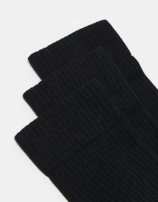 Men 4505 running socks with elasticized arch support and anti bacterial finish in black