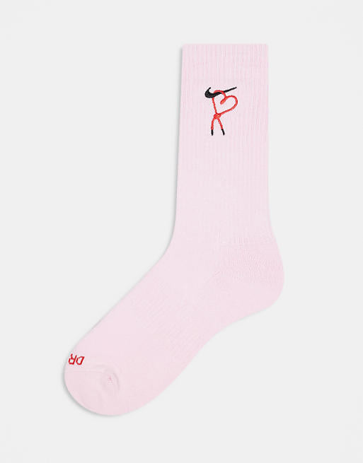Men Nike Everyday Plus Cushioned V-Day crew socks in pink
