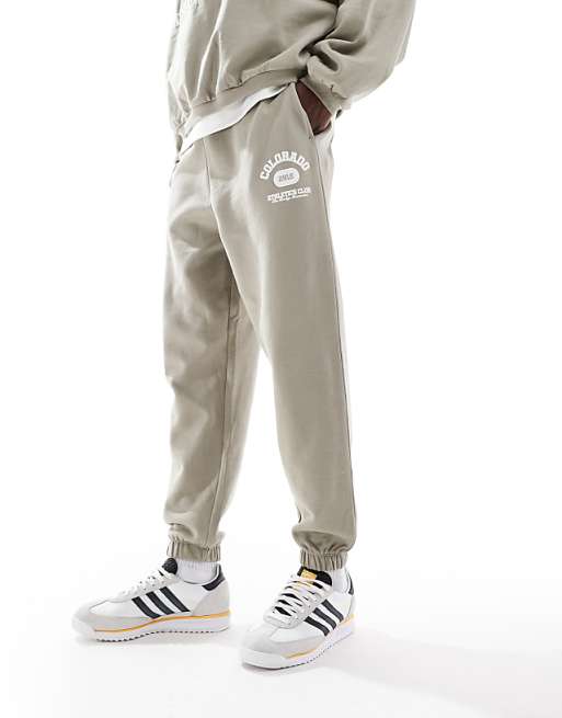 Trousers Asos Design Oversized With Vintage Varsity Puff Print In Khaki - Part Of A Set