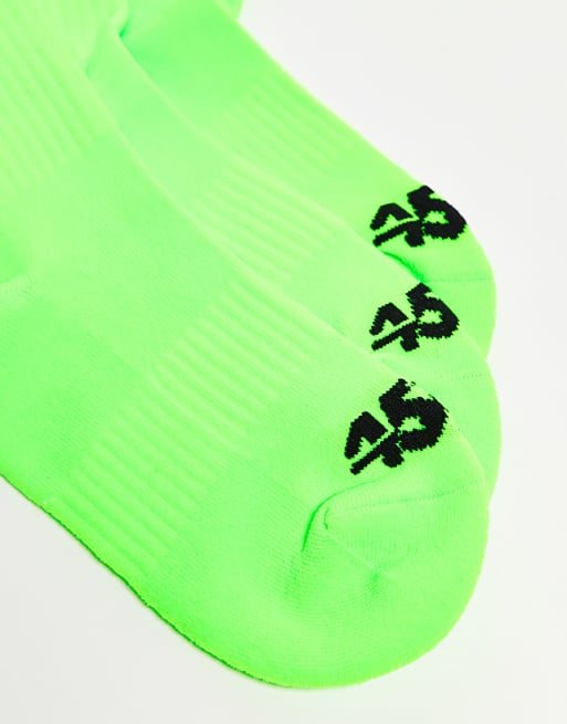 Men 4505 running socks with arch support and antibacterial finish in neon green