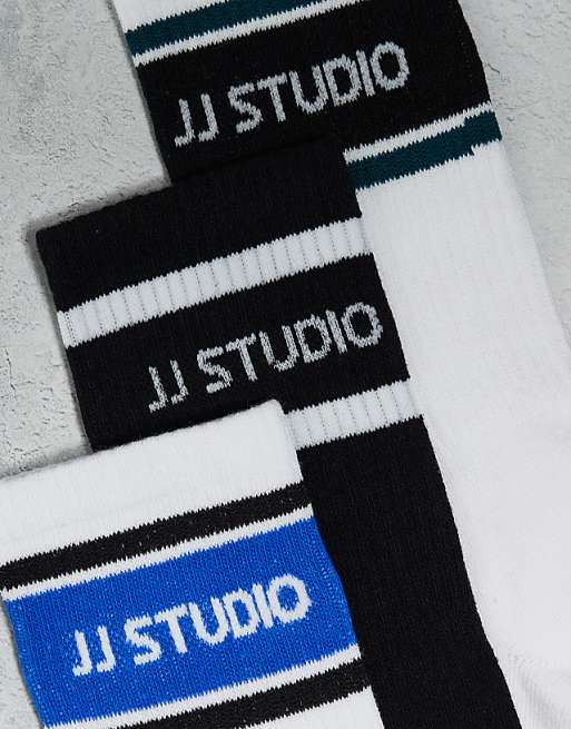 Men Jack & Jones 3 pack sports socks in black & white