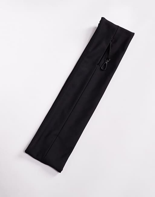 4505 Running Waist Belt With Concealed Pocket In Black