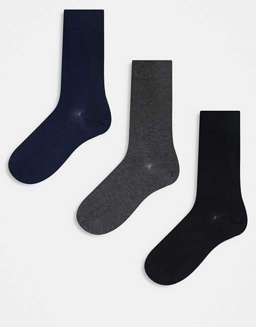 Men ARKET 3 pack ankle socks in black, navy and dark heather gray