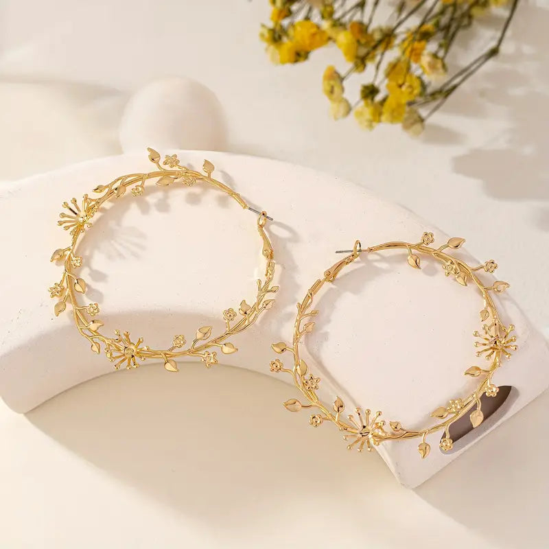 Golden Elegant Retro Fashion Hoop Earrings