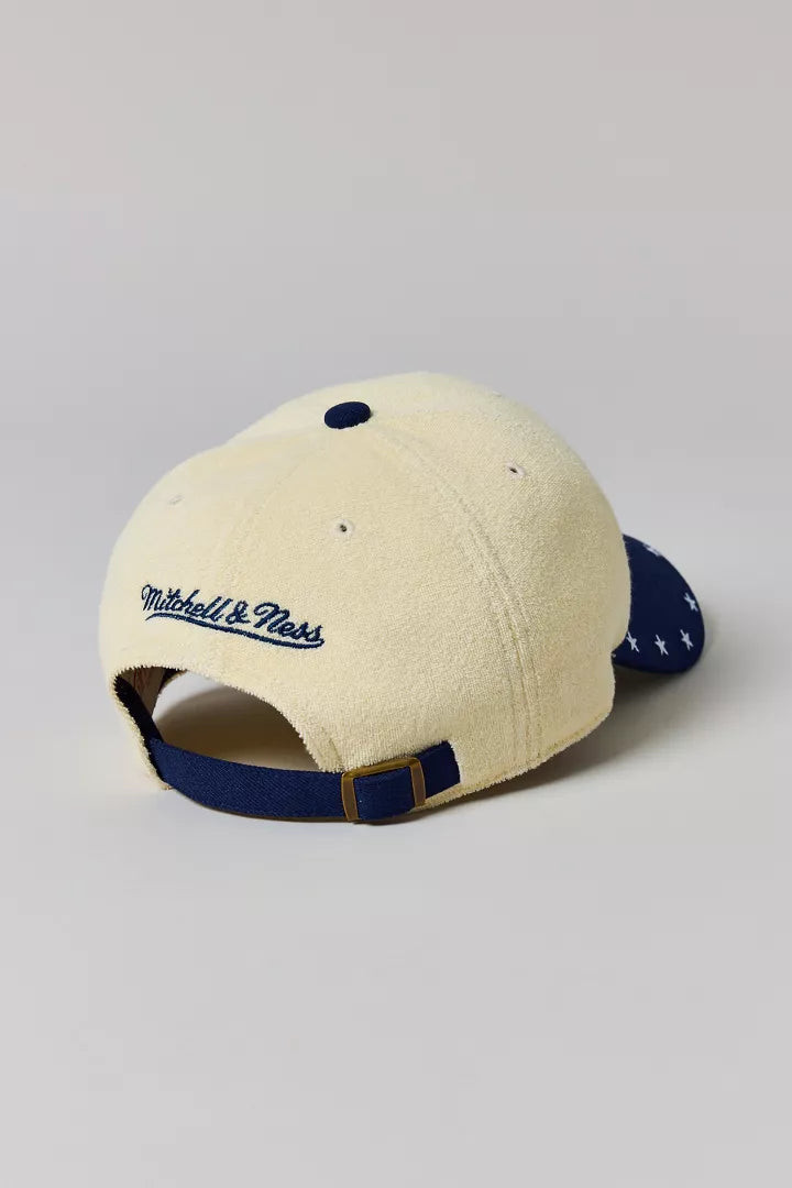 Mitchell & Ness NCAA Yale Dune Dad Hat