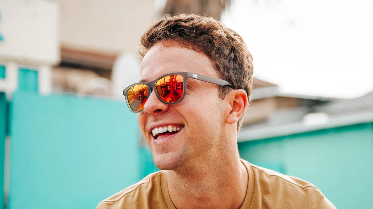 Frosted Grey / Red Sunset Classics Sunglass