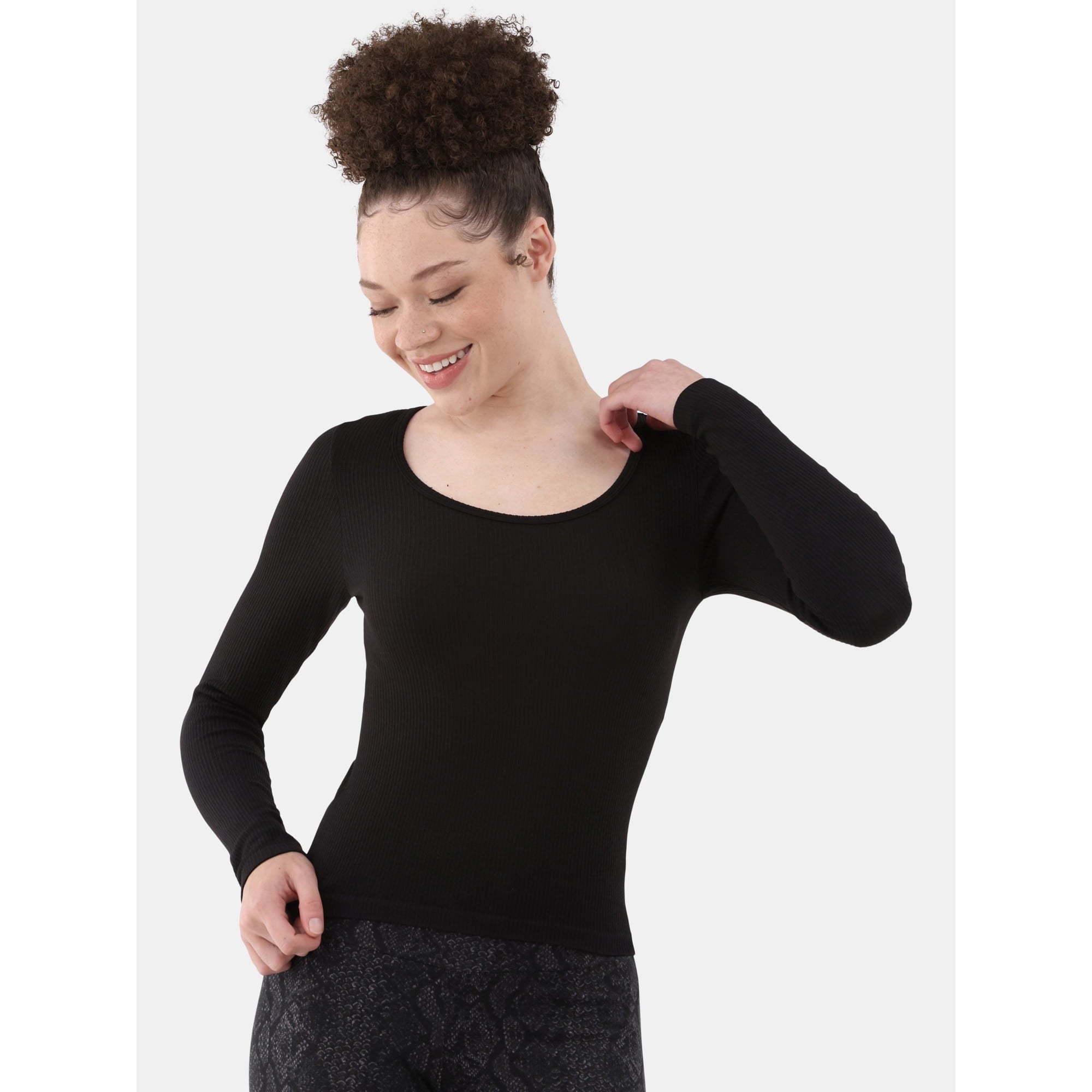 Seamless Scoop Neck Top