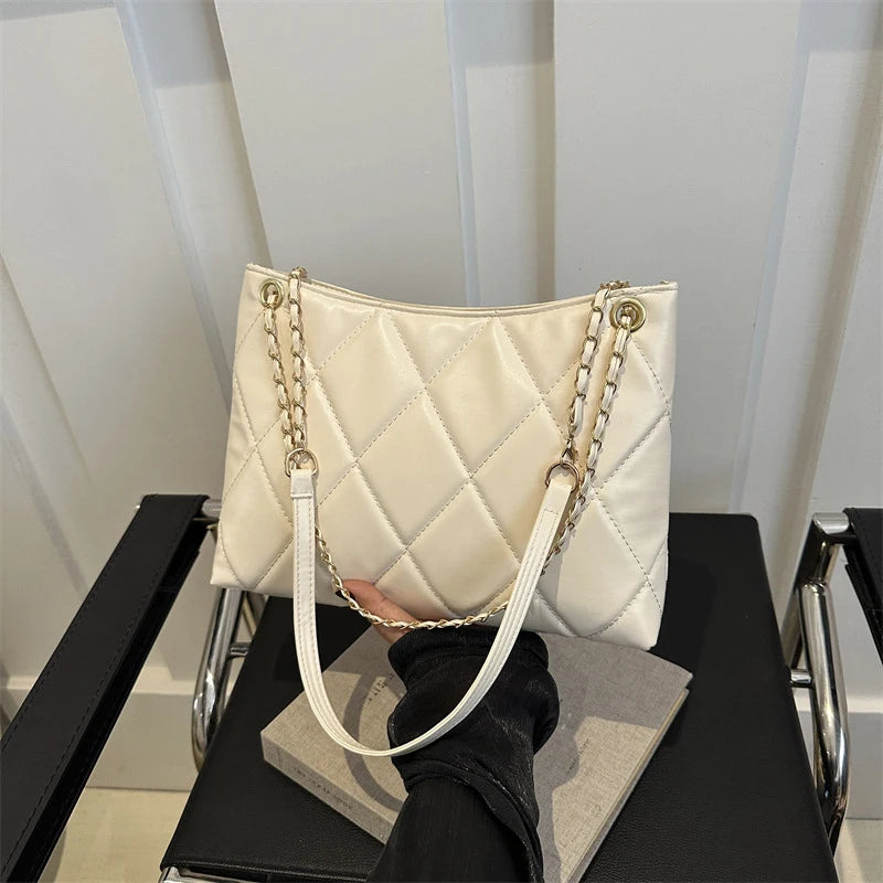 Lingge Large Fashionable Shoulder Bag