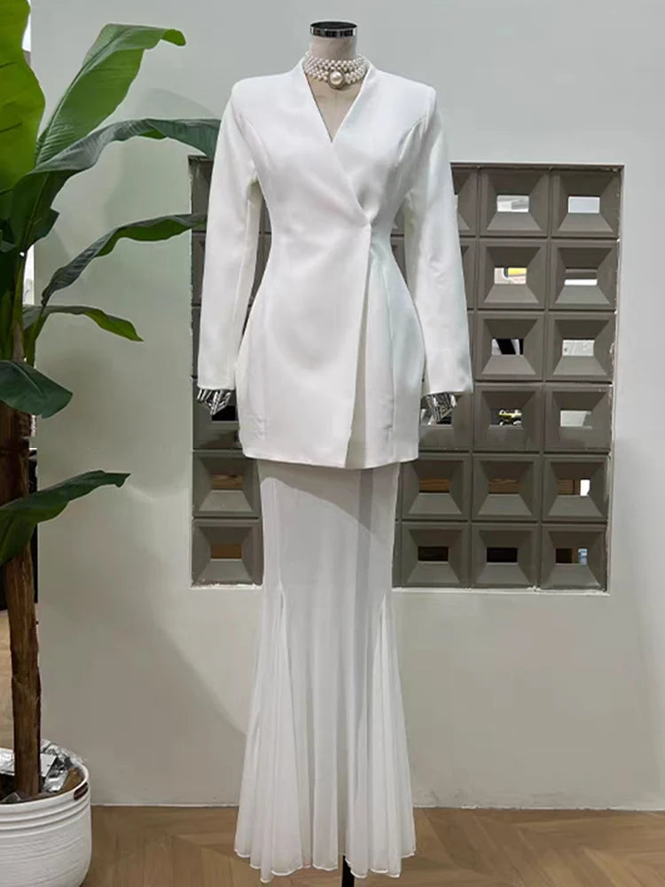 V-neck cinched waist mid-length suit three-piece set for autumn 2025 women's wear + see-through fishtail skirt set + shorts