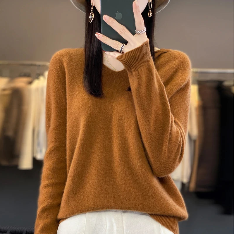 100% Merino Wool V-Neck Hoodie for Women