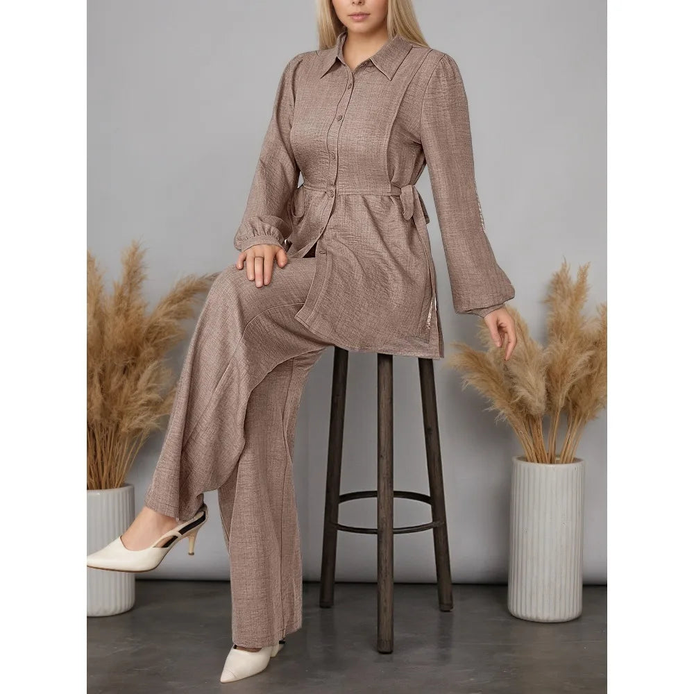 A large-sized women's suit elegant and casual long-sleeved top and loose pants and a loose fit for commuting and office work